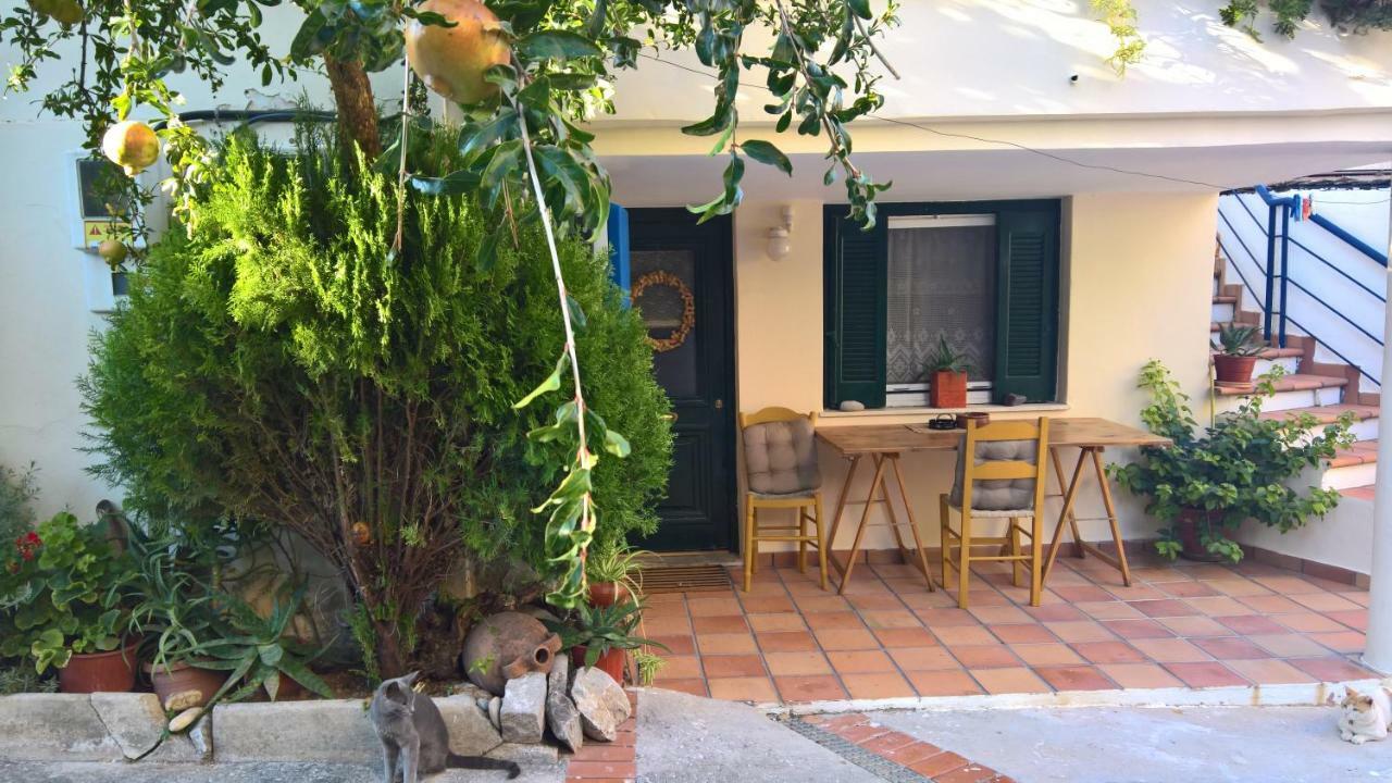Spitaki Spata Airport Studio エクステリア 写真